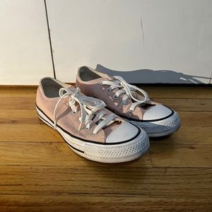 low rise light pink converse